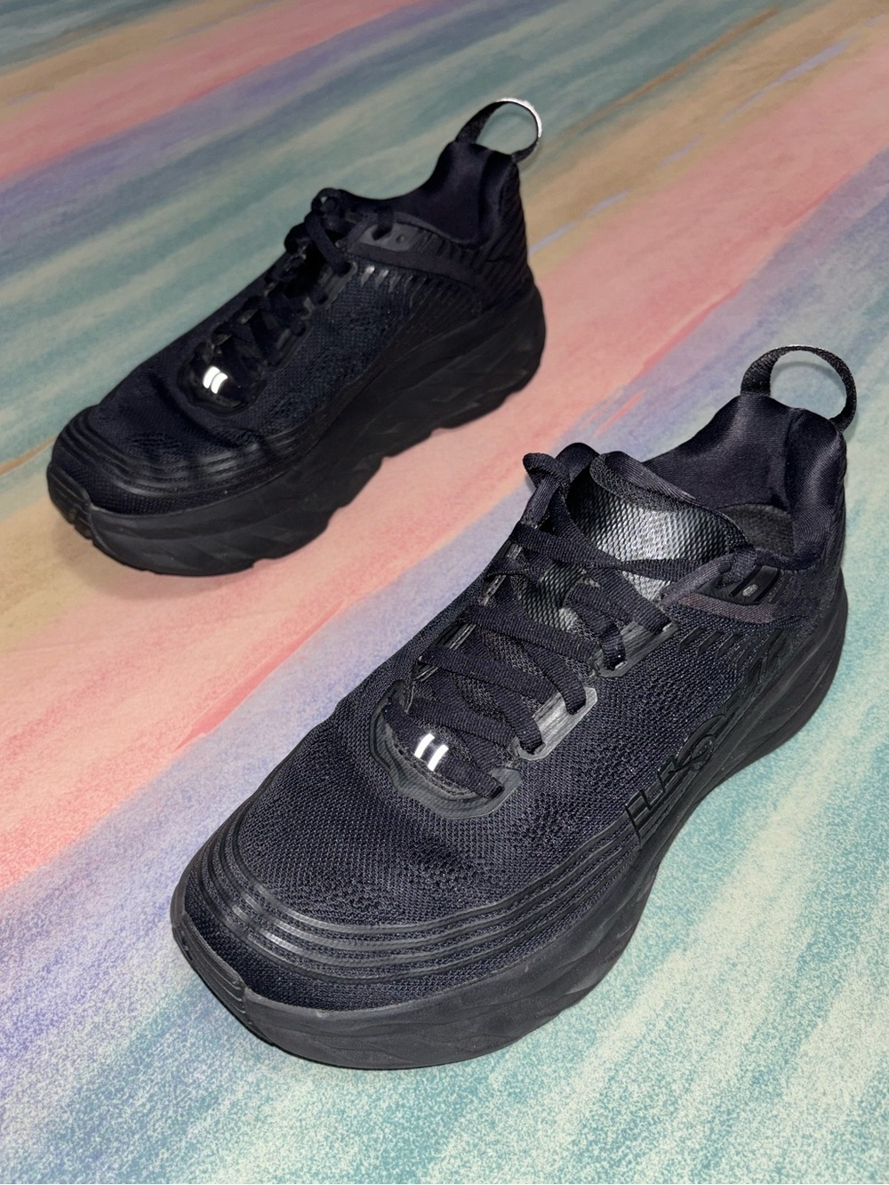 Hoka One One Bondi 6 Women's Running Shoes Triple Black size 8.5 D